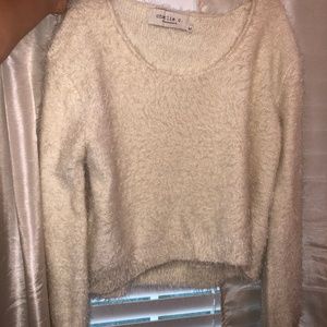 CHARLIE O. CROPPED OFFWHITE SWEATER
